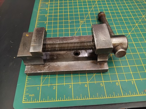Small machine vice 5mm - 46.5mm, jaws