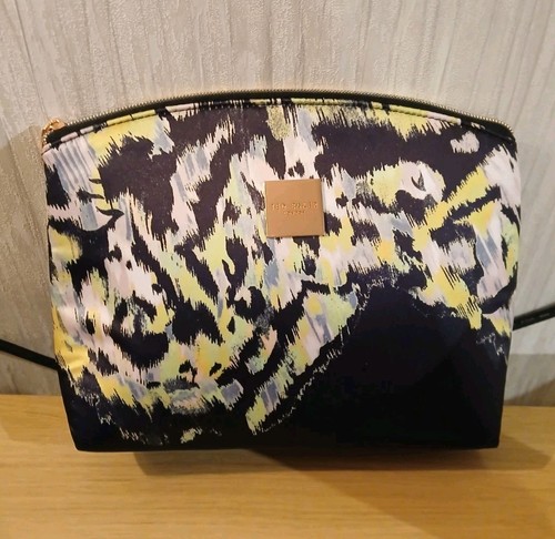 Ted baker make wash bag - baker,