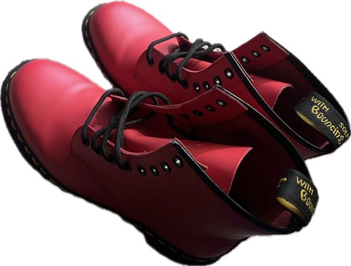 Red martens air wair - red,
