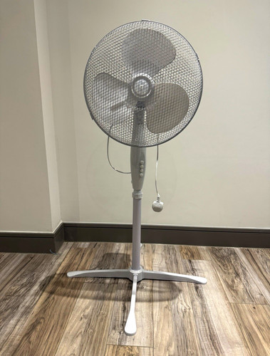 White speed pedestal - white, 3-speed