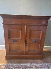 Victorian Two Door Side