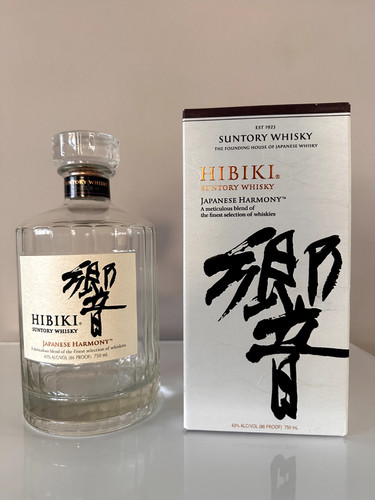 Hibiki harmony suntory - hibiki,