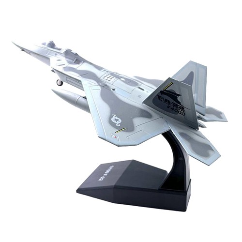 100 diecast metal plane - 1/100,