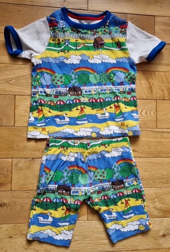 Little bird years - bird, 4-5