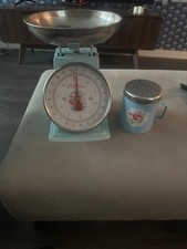 Kath Kidston Kitchen scales