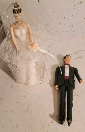 Vintage 1997 hallmark barbie - vintage,