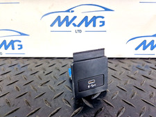 20-ON BMW 2 SERIES M-SPORT F44 F40 USB SOCKET POWER PORT OUTLET 8711939 6823441