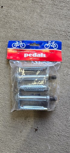 Rat trap bicycle pedals with - trap,