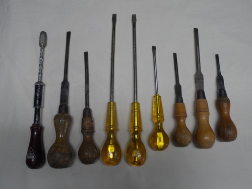 Vintage screwdrivers job lot - screwdrivers,