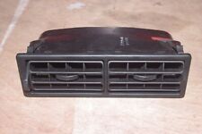 Audi 80 / 90 coupe B2 dashboard air vent, 811819685E