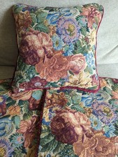 LAURA ASHLEY VINTAGE VICTORIA