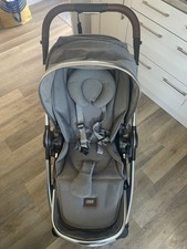 Mamas & Papas Ocarro Carrycot / Pram Pushchair - Grey  **Reduced**