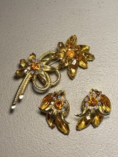 Yellow Floral AB Brooch/Earrings Set Juliana (?) Vintage