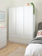 Bailey Kids 3 Door 4 Drawer