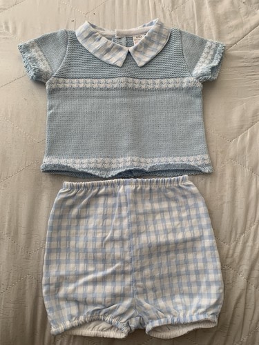 Blue and white outfit spanish - and,