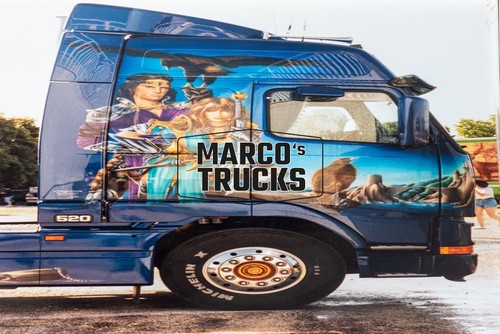 Truck photo volvo - truck,