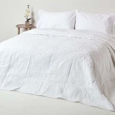 White Cotton Rich Matelassé Bedspread Double Floral Textured Coverlet