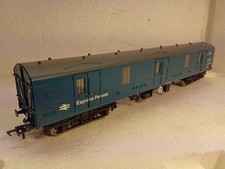 00 Bachmann 39-272 BR MK1 GUV BR Blue 'Express Parcels'