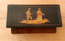 Antique Italian Sorrento ware inlaid box
