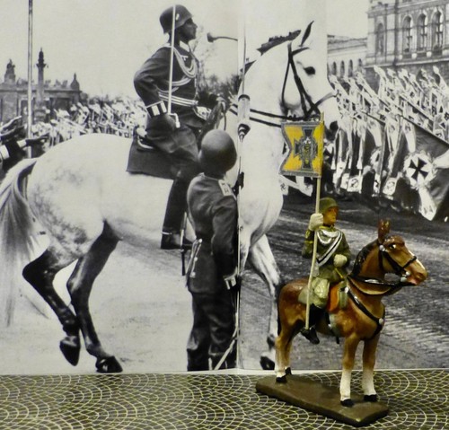 1938 standing horse - standing, horse-army