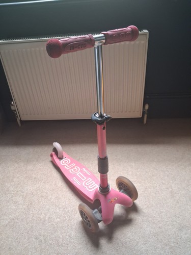 Pink mini micro scooter - pink,
