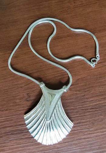 Vintage crown trifari art deco - crown,