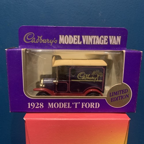 Lledo cadbury model vintage - model,