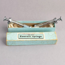 2 Vintage EVERETT SYRINGES -