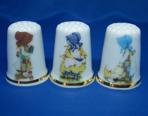 Birchcroft thimbles set of - --,