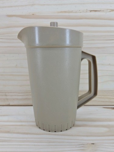 Vintage tupperware jug with - vintage,