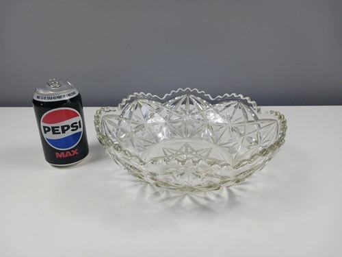 Large vintage moulded glass - large,