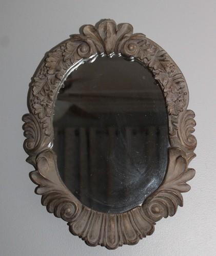 Beautiful vintage oval wall - vintage,