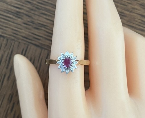 18ct yellow gold 25ct ruby - gold,