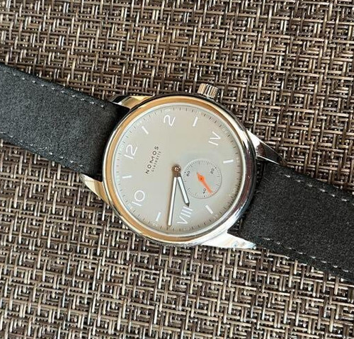 Nomos glashutte club campus - glashutte,