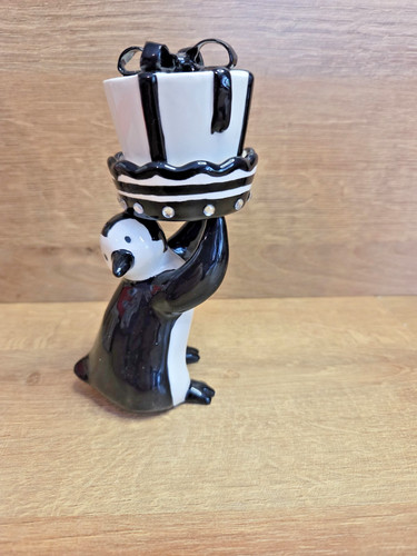 Vintage novelty penquin - vintage,