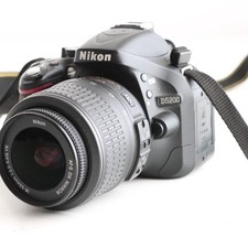 Nikon D5200 24.1MP Digital SLR Camera w/ 18-55mm Zoom Lens, UK, Warranty, Read..