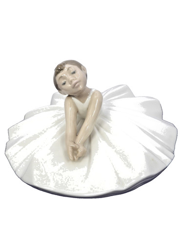 Lladro young - (, )