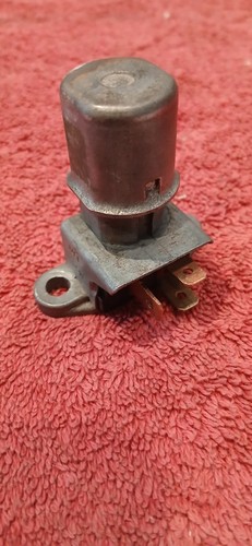 Lucas foot operated - foot,