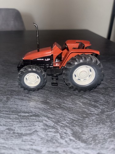Britains new holland - britains,