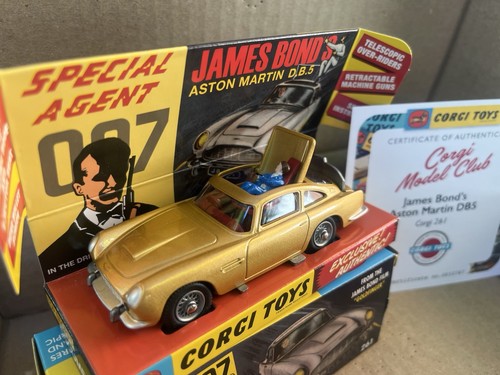 Corgi 261 james bond - corgi, aston