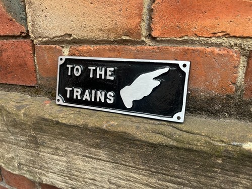 Cast metal the trains - metal,