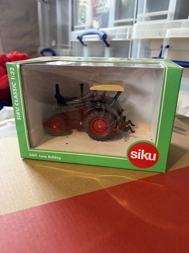 Siku 3459 scale - 1:32,