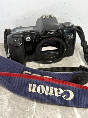 Canon eos 500 35mm slr - eos, film