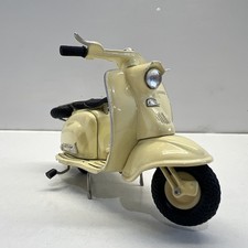 new XONEX CLEVE OH - LAMBRETTA SCOOTER PEDAL VEHICLE - 1:12 SCALE MODEL SCOOTER
