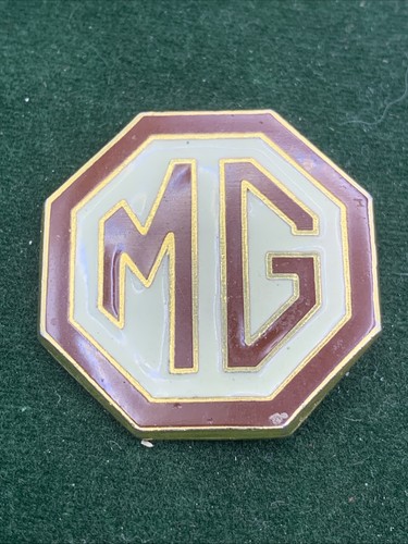 Vintage owners club enamel - vintage, mg