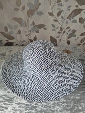 Ladies Navy & White Sun Hat