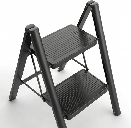 Portable step ladder - 2,