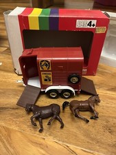 1986 Britains 1:32 FARM 9562 Burgundy RICE BEAUFORT DOUBLE HORSE BOX Trailer VGC