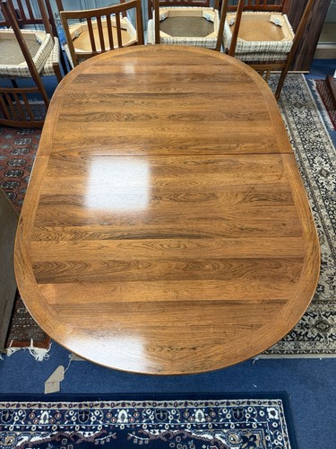 Mcm 1970 dining table - a,