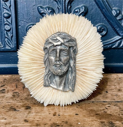 Vintage coral sea shell jesus - vintage,